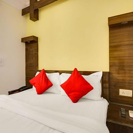 Hotel O Sunshine Palace 델리 외부 사진