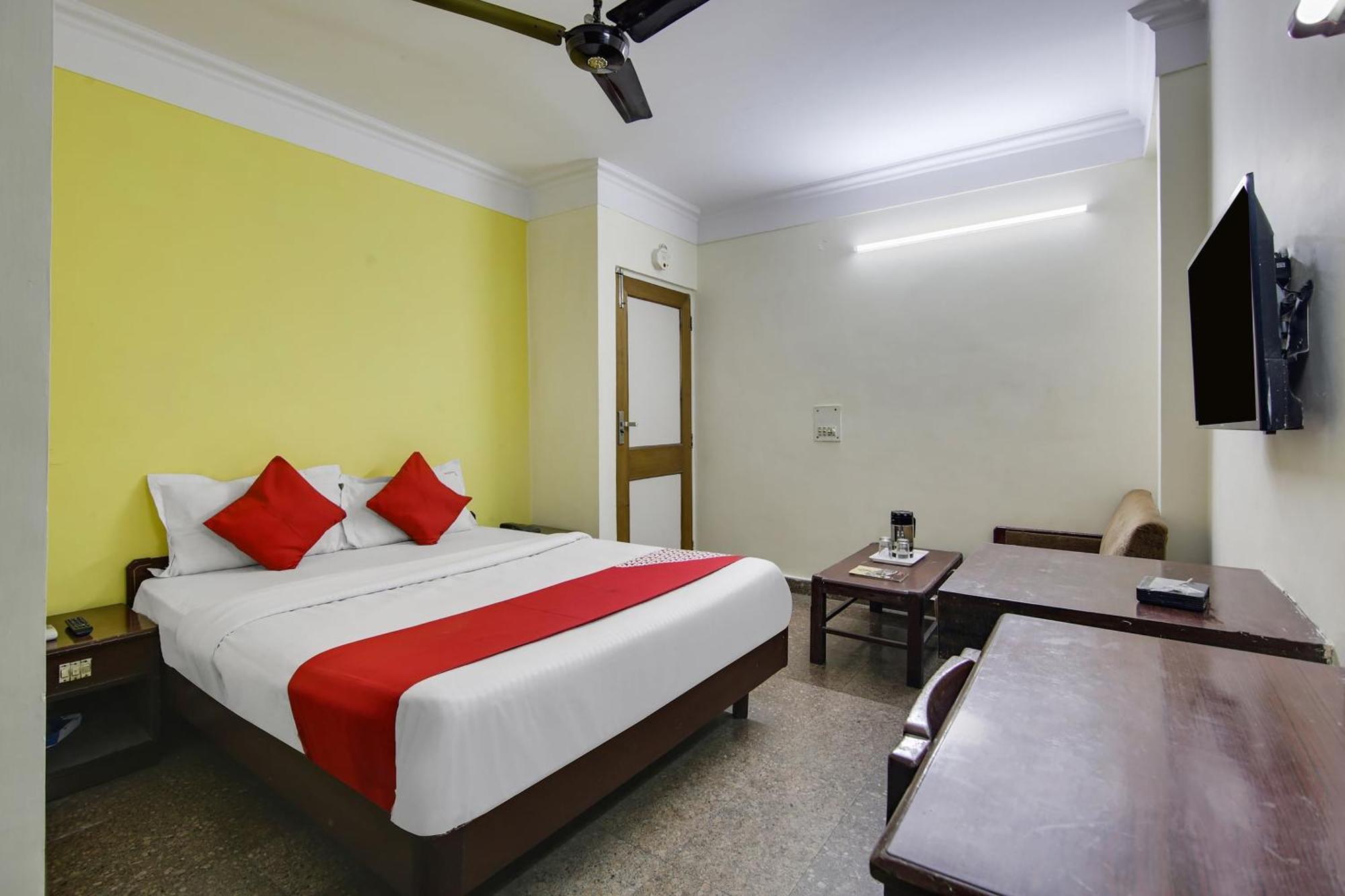 Hotel O Sunshine Palace 델리 외부 사진