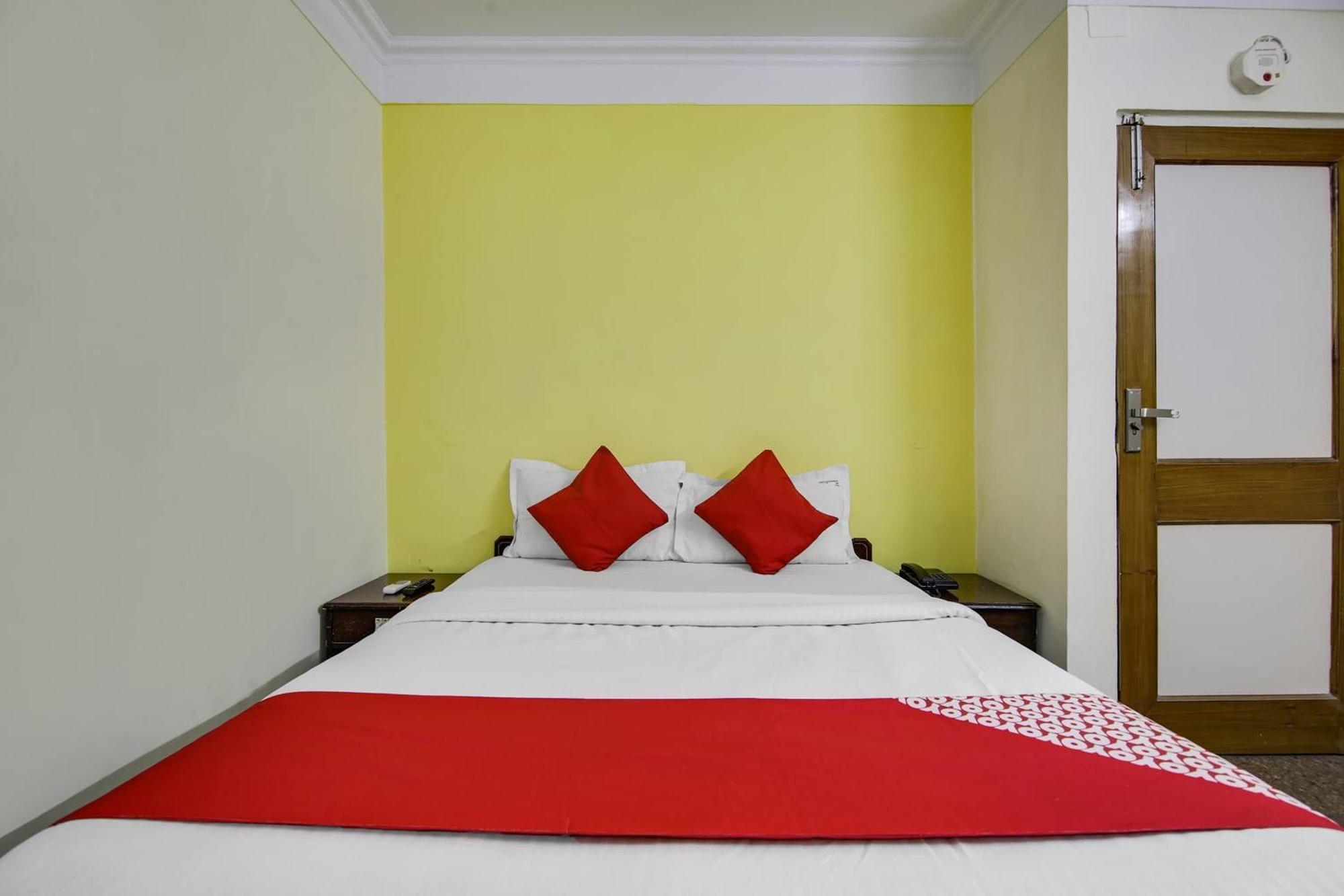 Hotel O Sunshine Palace 델리 외부 사진