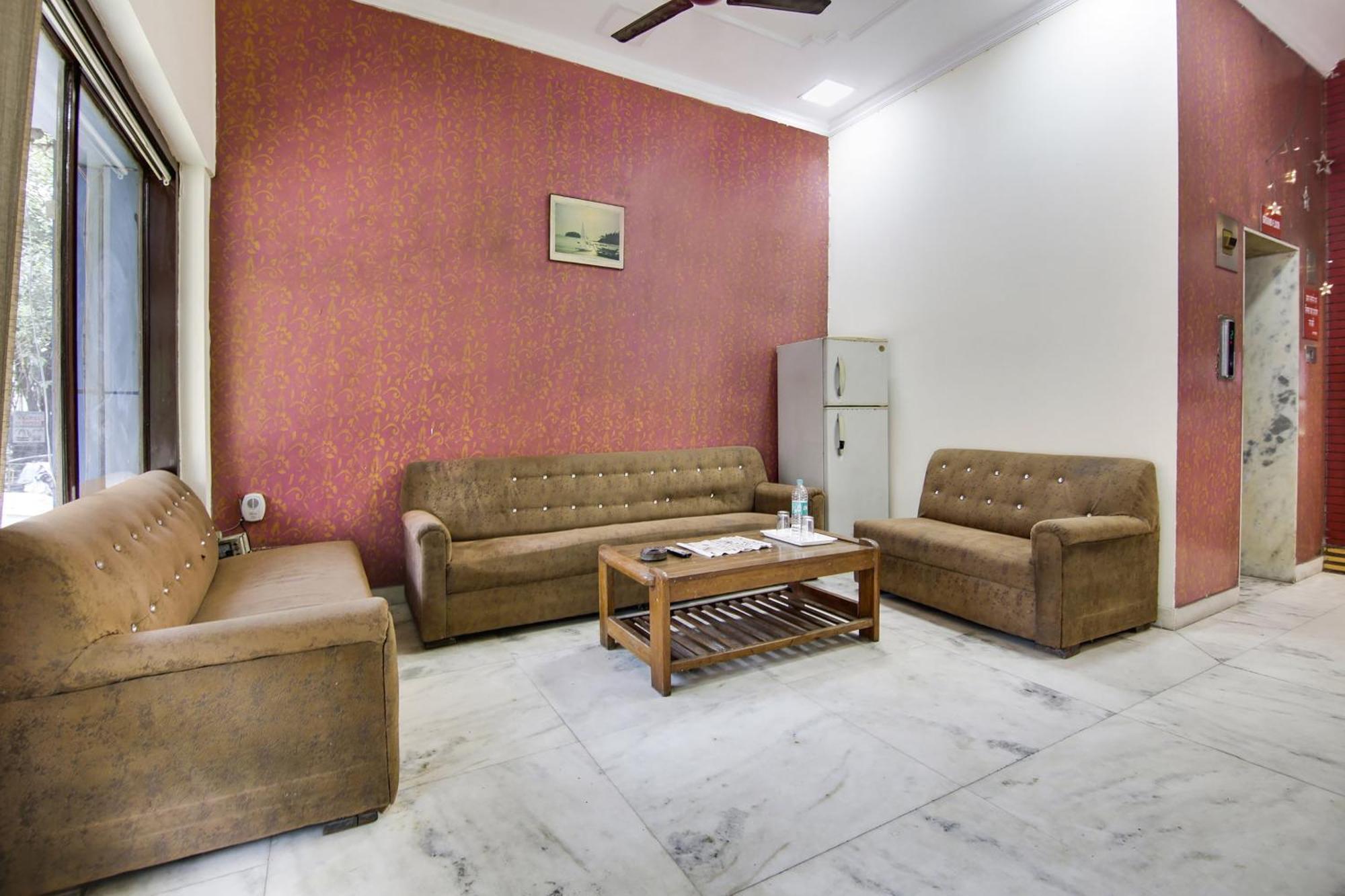 Hotel O Sunshine Palace 델리 외부 사진